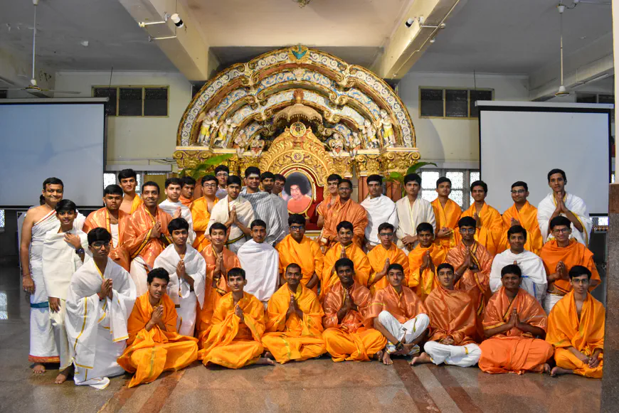 Thread Changing Ceremony Photos 2024-25